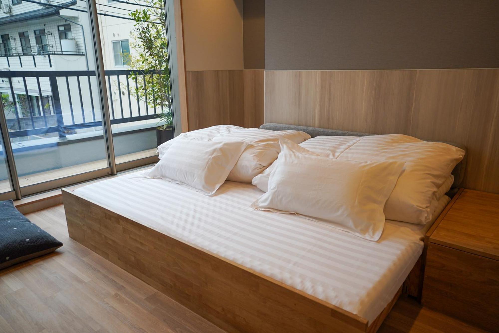 Konyamachi Guest House Kuku Takamatsu Buitenkant foto